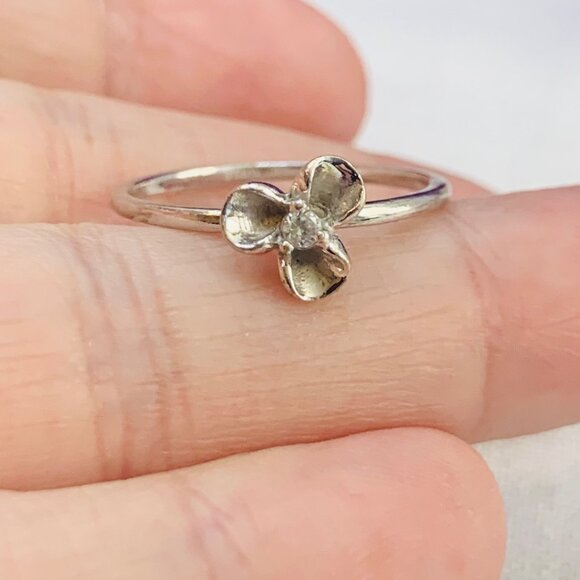 VTG Sterling Silver 925 Cubic Zirconia Flower Stackable Statement Ring Size 8.75 - Picture 6 of 11